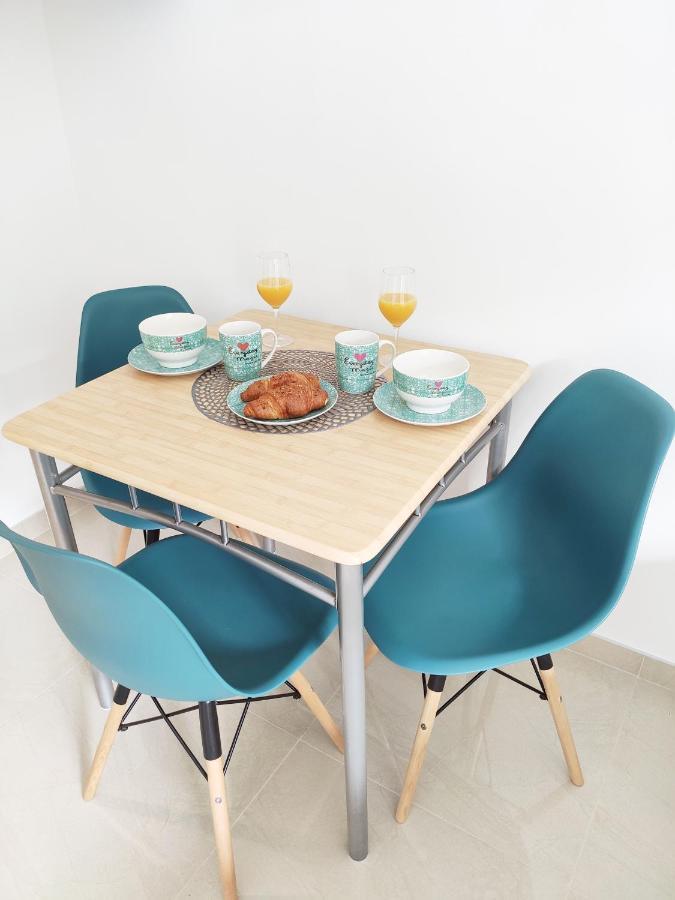White Studio Apartman Πούλα Εξωτερικό φωτογραφία