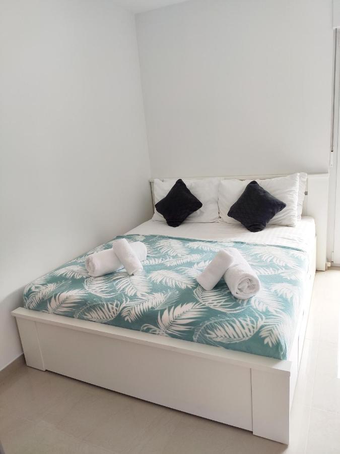 White Studio Apartman Πούλα Εξωτερικό φωτογραφία